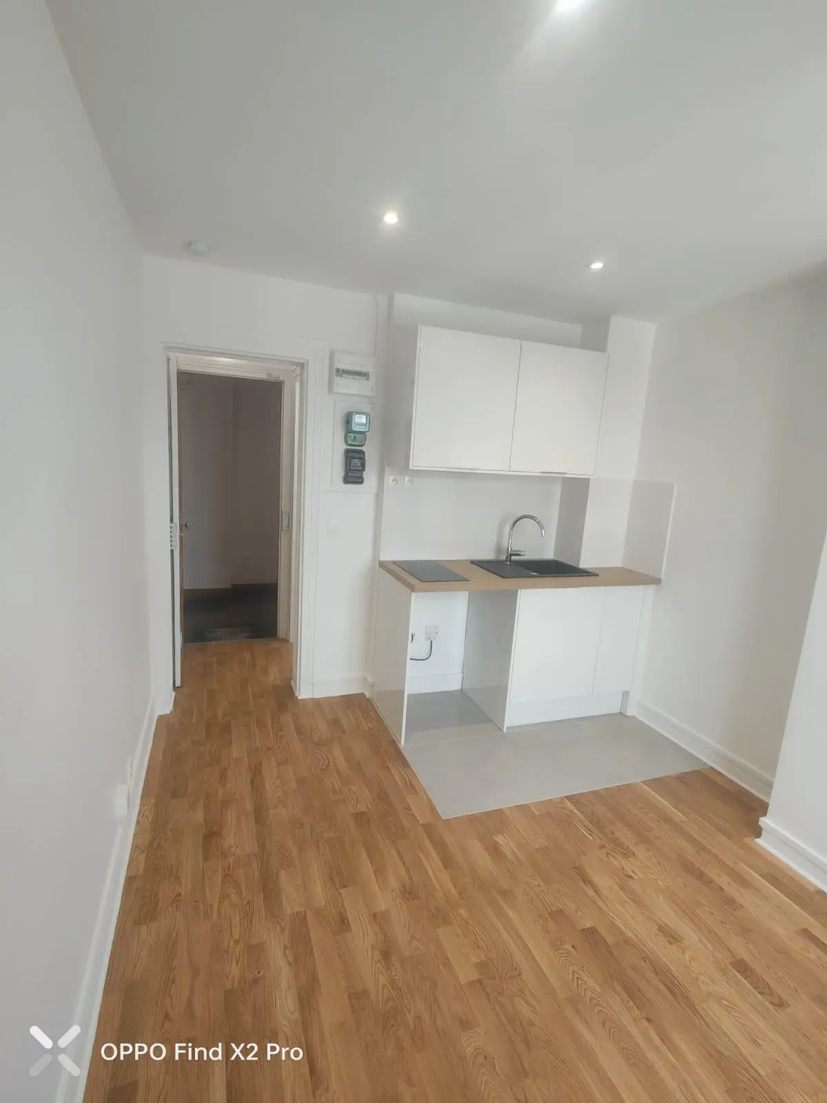 Studio locatif rénové clé en main